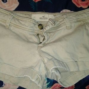 Hollister shorts size 00